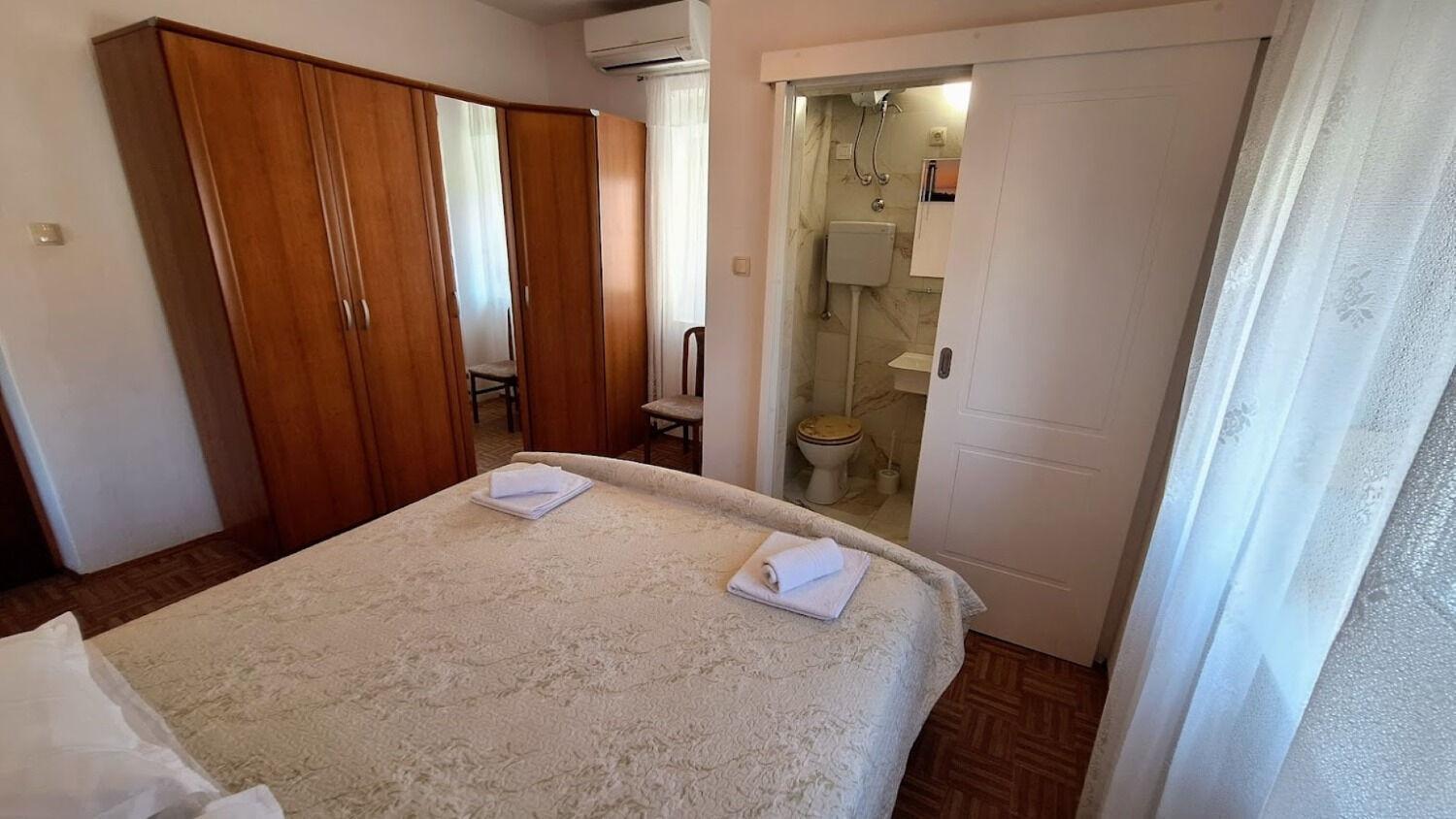 Apartment Zvone 벨리 라트 외부 사진